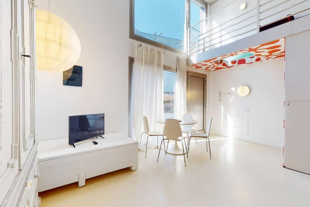 Loft Sul Cortile In Citta Studi-policlinico Appartement *